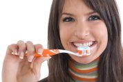 Il sistema All-on-4™ e l'igiene orale Il sistema All-on-4™ e l'igiene orale